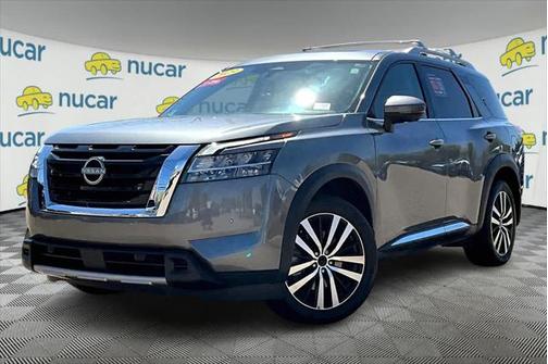 2023 Nissan Pathfinder Platinum 4WD