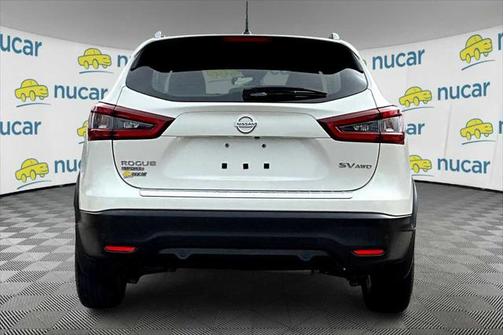 2021 Nissan Rogue Sport SV