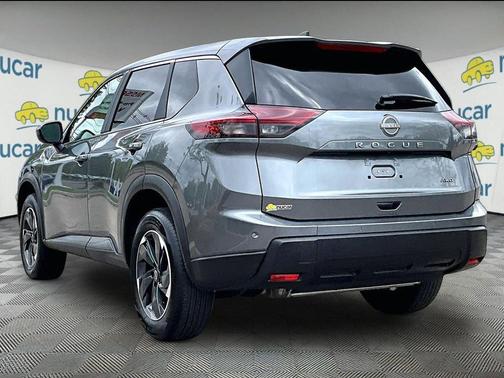 Gun Metallic 2025 Nissan Rogue SV