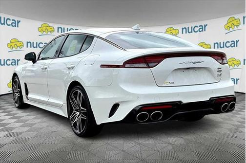 2022 Kia Stinger GT1