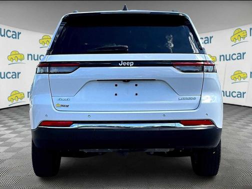 2022 Jeep Grand Cherokee Laredo