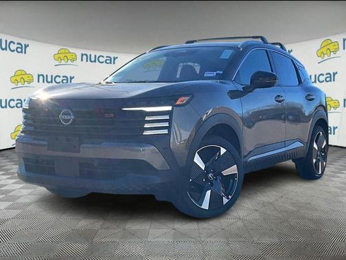 Canyon Bronze Metallic 2026 Nissan Kicks SR