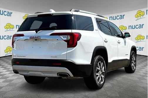 2022 GMC Acadia AWD SLT