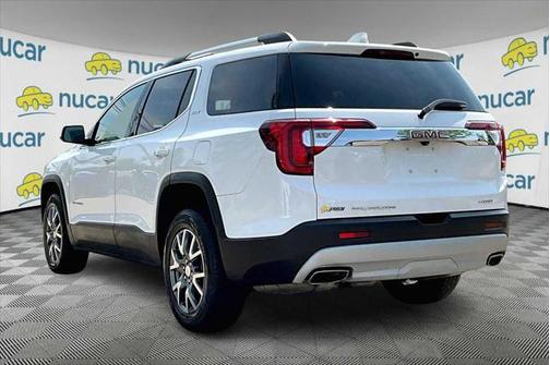 2022 GMC Acadia AWD SLT