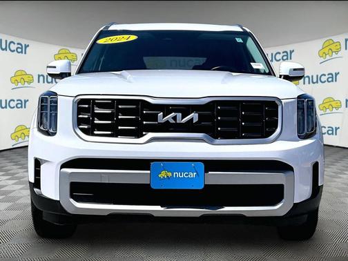 Glacial White Pearl 2024 Kia Telluride S