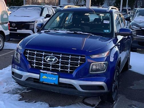 2023 Hyundai VENUE SEL