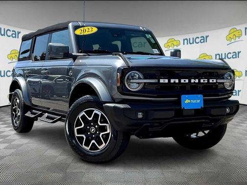 2022 Ford Bronco Outer Banks