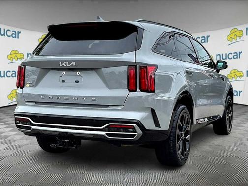 2022 Kia Sorento SX