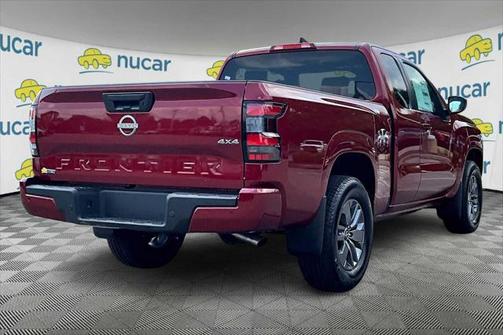 2025 Nissan Frontier SV
