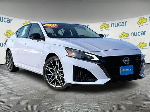 2024 Nissan Altima SR VC-Turbo FWD