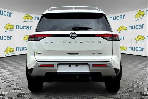 2024 Nissan Pathfinder SL 4WD
