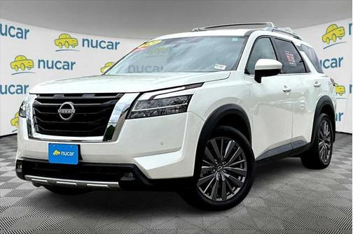 2024 Nissan Pathfinder SL 4WD