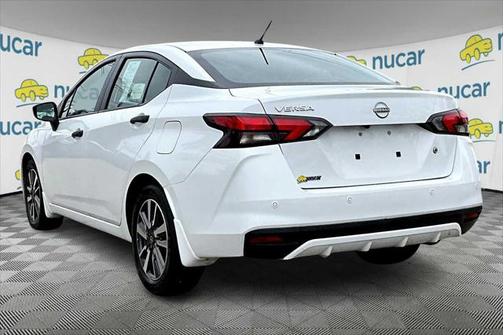 2024 Nissan Versa 1.6 S