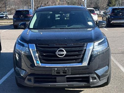 2025 Nissan Pathfinder SV 4WD