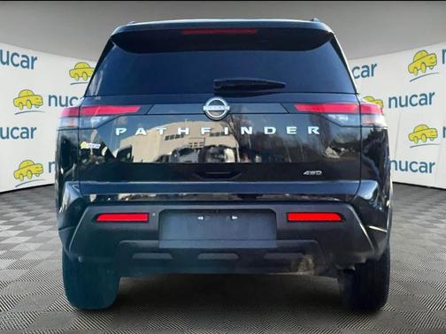 2025 Nissan Pathfinder SV 4WD