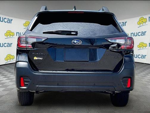 Crystal Black Silica 2022 Subaru Outback Onyx Edition XT