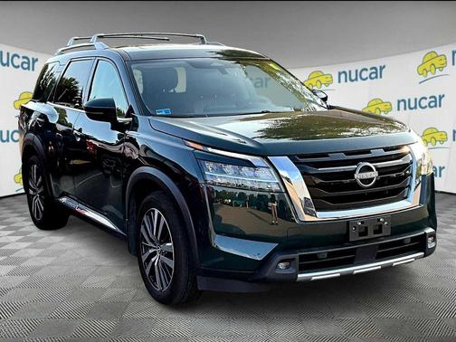 2022 Nissan Pathfinder Platinum 4WD