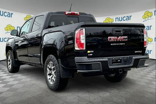 2022 GMC Canyon AT4