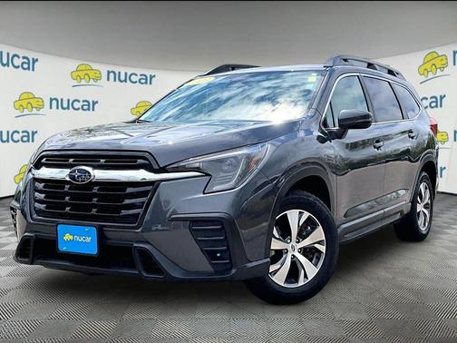 Magnetite Gray Metallic 2023 Subaru Ascent Premium 8-Passenger