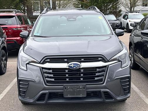 Magnetite Gray Metallic 2023 Subaru Ascent Premium 8-Passenger