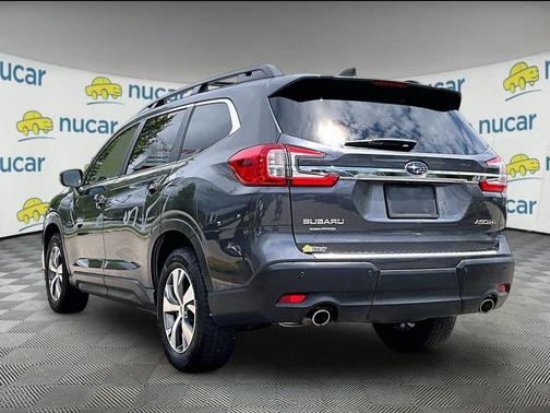 Magnetite Gray Metallic 2023 Subaru Ascent Premium 8-Passenger
