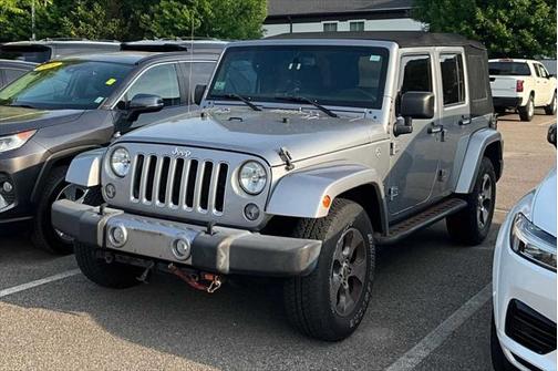 2016 Jeep Wrangler Unlimited Sahara