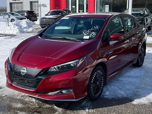 2025 Nissan Leaf SV PLUS