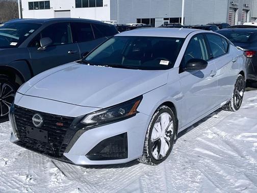 2024 Nissan Altima SR Intelligent AWD