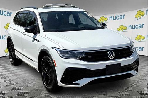 2022 Volkswagen Tiguan 2.0T SE R-Line Black 4MOTION
