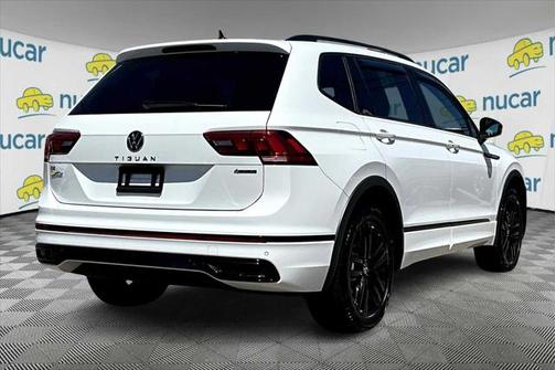 2022 Volkswagen Tiguan 2.0T SE R-Line Black 4MOTION