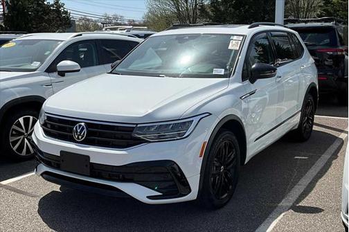 2022 Volkswagen Tiguan 2.0T SE R-Line Black 4MOTION