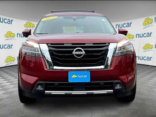 2022 Nissan Pathfinder Platinum 4WD