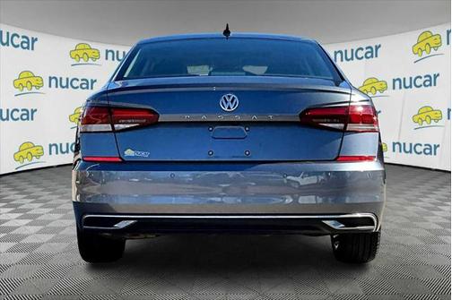 2022 Volkswagen Passat 2.0T Limited Edition
