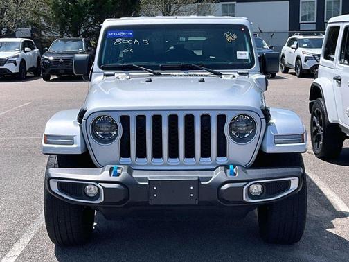 Silver Zynith Clearcoat 2023 Jeep Wrangler 4xe Sahara