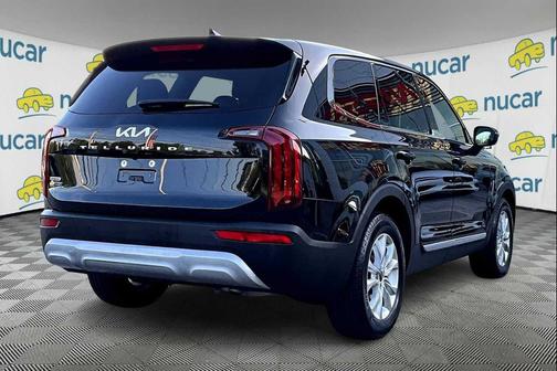 2022 Kia Telluride LX