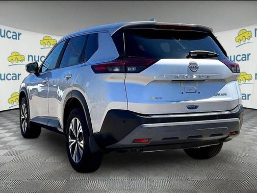Brilliant Silver Metallic 2023 Nissan Rogue SV