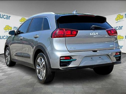 2022 Kia Niro EV EX