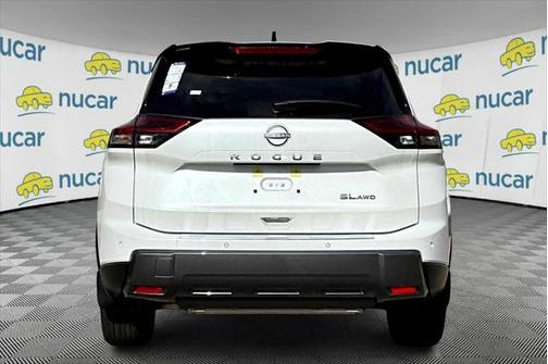 2025 Nissan Rogue SL
