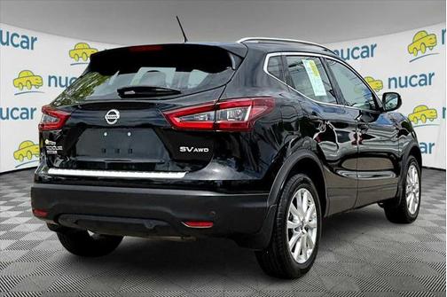 2021 Nissan Rogue Sport SV