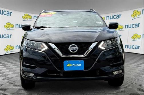 2021 Nissan Rogue Sport SV