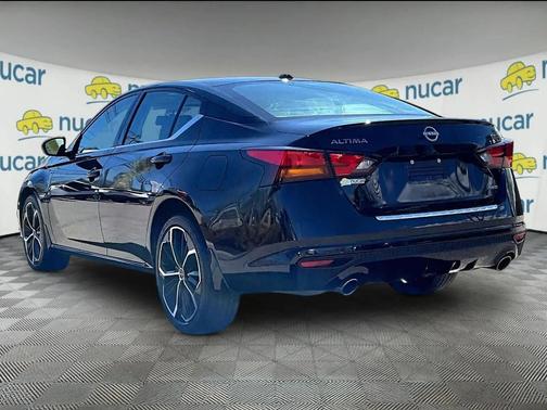 Super Black 2023 Nissan Altima SR Intelligent AWD