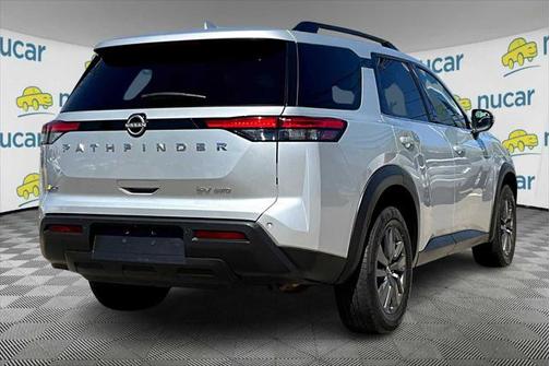 2022 Nissan Pathfinder SV 4WD