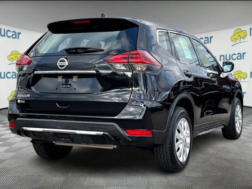 2020 Nissan Rogue S