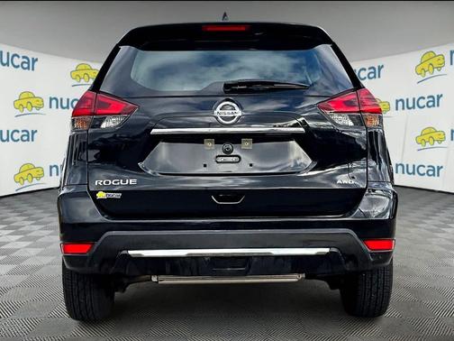 2020 Nissan Rogue S