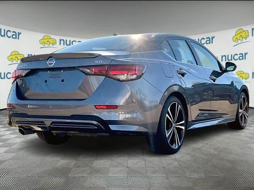 2021 Nissan Sentra SR