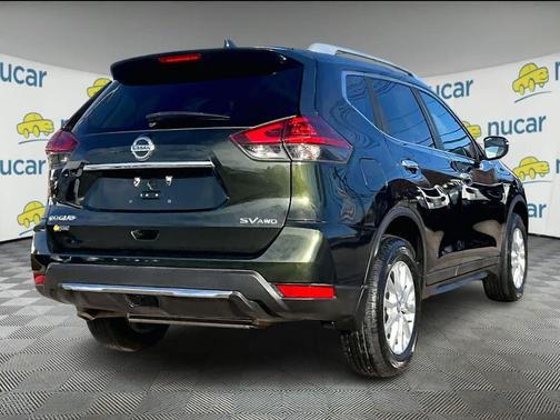 2018 Nissan Rogue SV