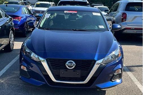2022 Nissan Altima S FWD