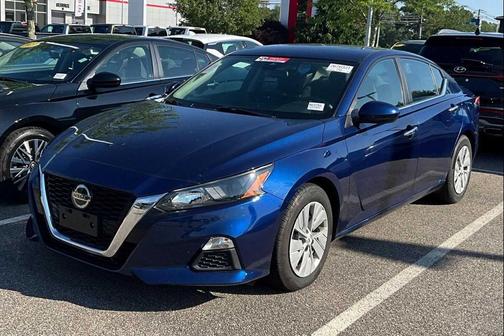 2022 Nissan Altima S FWD