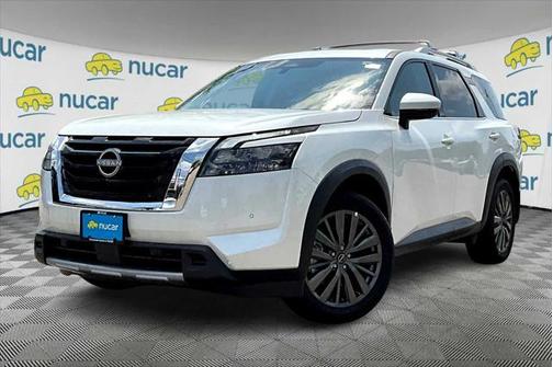 2025 Nissan Pathfinder SL 4WD