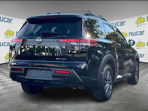 2024 Nissan Pathfinder SV 4WD